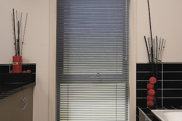 slimline aluminium blinds
